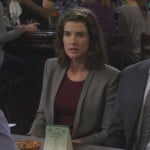 Robin’s grey blazer on How I met your mother