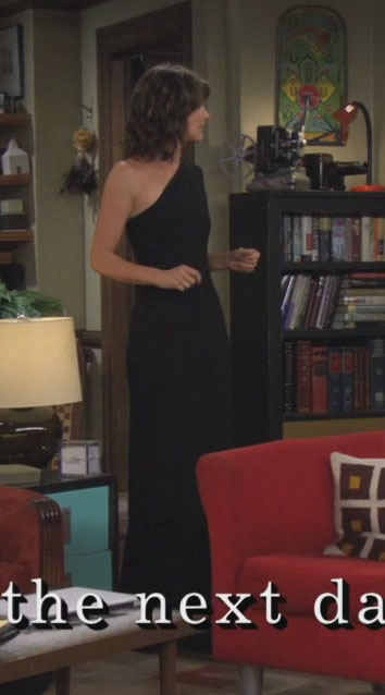 Robin's one shoulder black gown on How I met your mother