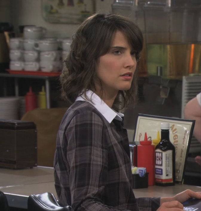 Robin's plaid top on How I met your mother