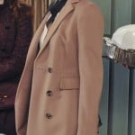 Robin’s cream coat on How I met your mother
