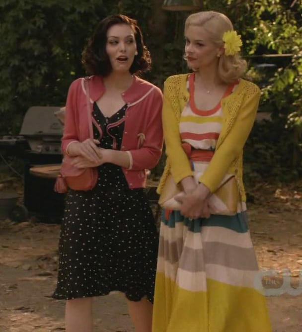 Lemons rainbow striped dress with yellow cardigan on Hart of Dixie