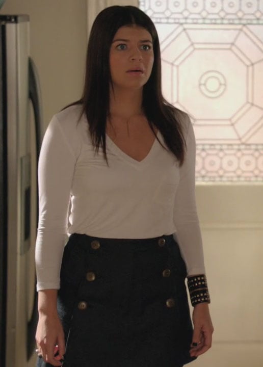 Penny's button skirt and studded cuff on Happy Endings