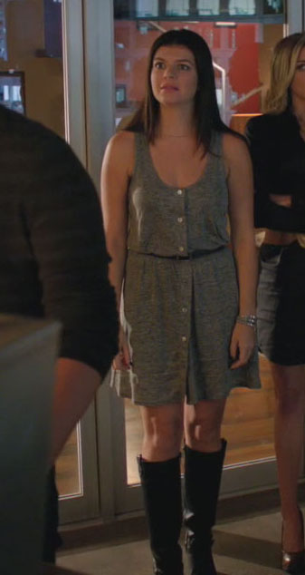 Penny’s grey tank dress and black boots on Happy Endings