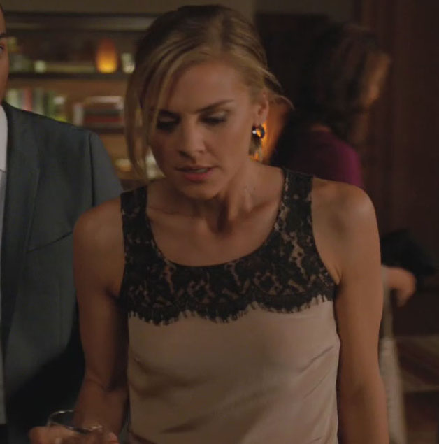 Wornontv Janes Nude And Black Lace Top On Happy Endings Eliza Coupe