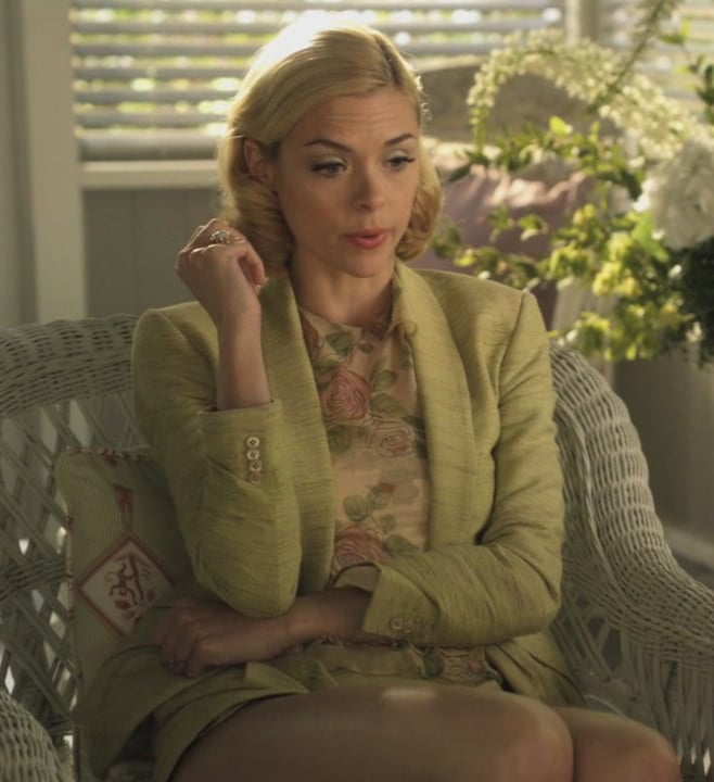 Lemon's green blazer on Hart of Dixie