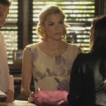Lemon’s cream and purple floral dress and pink handbag on Hart of Dixie