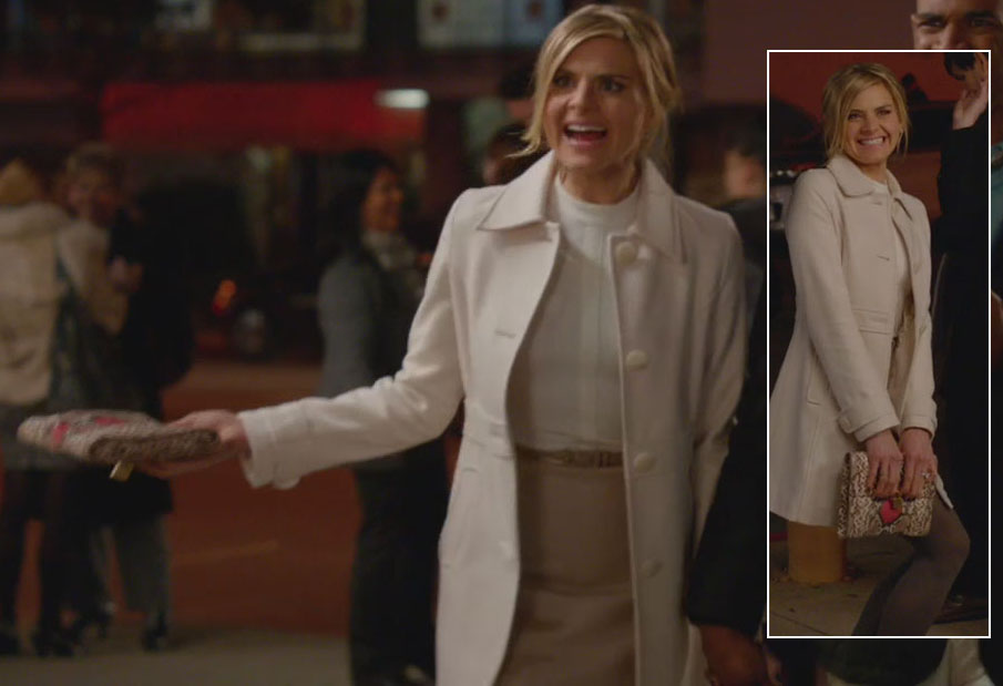 Jane's white coat and snakeskin clutch on Happy Endings