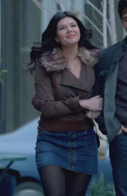 Penny's jacket with fur collar and denim skirt on Happy Endings