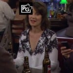 Robin’s black and white leaf print blouse on How I Met Your Mother