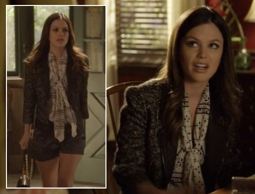 Zoe's grey blazer and black and white scarf on Hart of Dixie