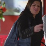 Penny’s blue handbag on Happy Endings
