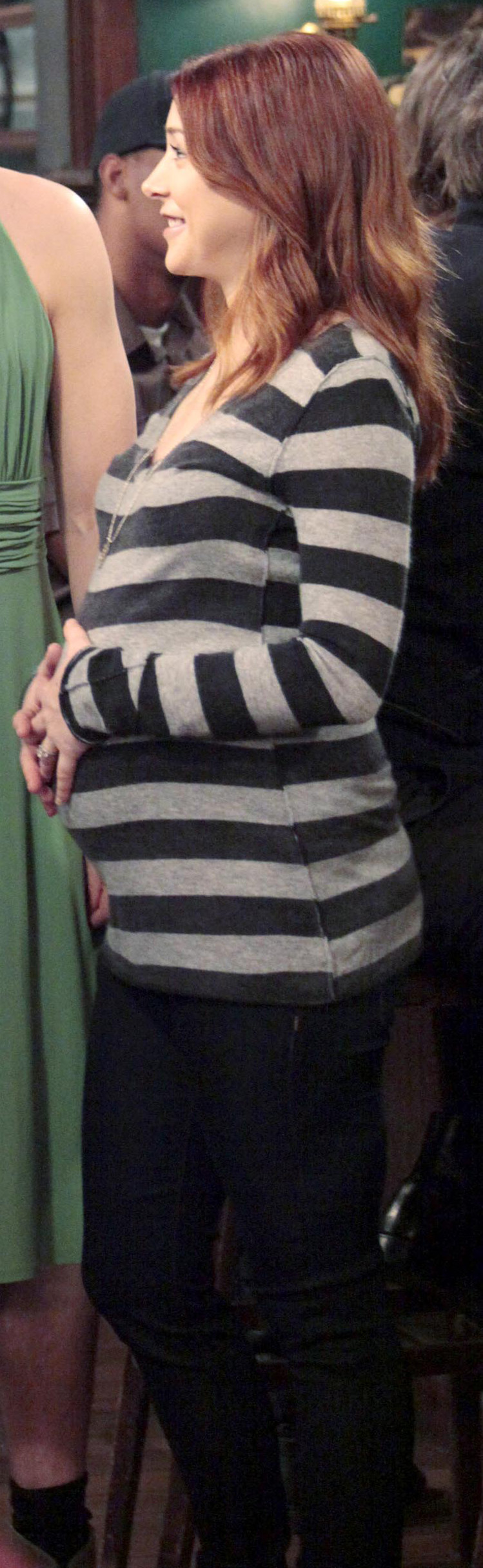 Lily’s grey striped maternity shirt on How I Met Your Mother