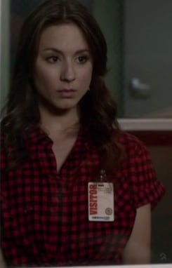 Spencer’s red check shirt on Pretty Little Liars