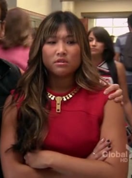 Tina's zipper necklace on Glee