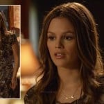 Zoe Hart’s gold arrow necklace on Hart of Dixie season 2