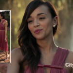 Ashley’s pink dress and gold square earrings on Revenge