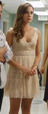 Charlotte's white lace v-neck dress on Revenge