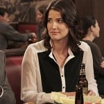 Robin’s black and white shirt on How I Met Your Mother