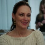 Victorias lace boat neck dress and gold circular earrings on Revenge