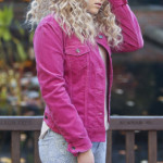 Carrie’s hot pink denim jacket on The Carrie Diaries