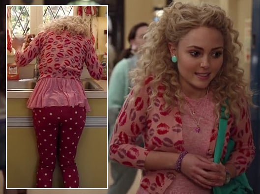 Carrie’s pink polka dot jeans, lipstick kiss cardigan and turquoise earrings on The Carrie Diaries