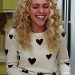 Carrie’s white heart sweater on The Carrie Diaries