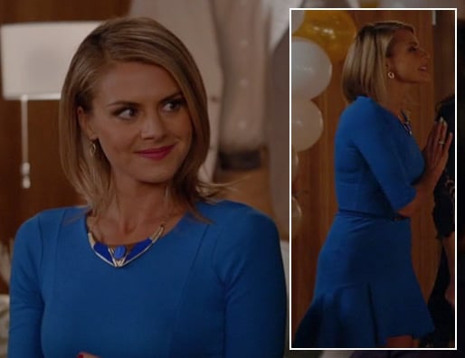 Jane's blue flared trumpet dress and plate necklace on Happy Endings