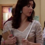 Maggie’s light grey v-neck sweater on The Carrie Diaries