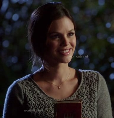 Zoe's grey crochet sweater on Hart of Dixie