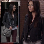 Emily’s black denim jacket, white graphic tee and grey bag on Pretty Little Liars