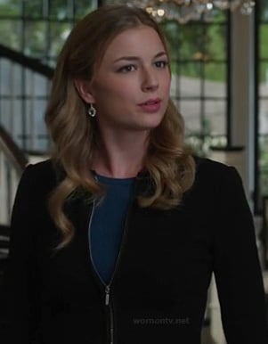 Emily's black zip up jacket and teal blue sweater on Revenge