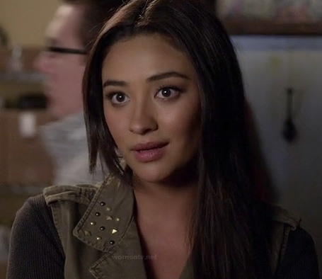 Emily’s khaki green vest with studded collar on Pretty Little Liars