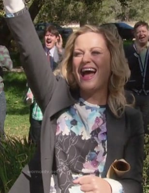 Leslie's floral black, purple and blue blouse on Parks & Recreation