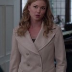 Emily’s cream coat on Revenge