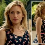 Annie’s navy floral dress and pink skinny belt on Covert Affairs