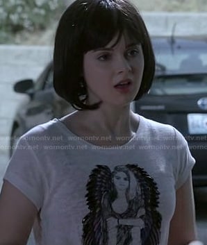 Bay's white angel print tee on Switched at Birth