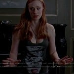 Jessica’s dark grey lips/mouth print graphic tank top on True Blood