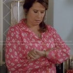 Angela’s pink pajamas on Rizzoli and Isles