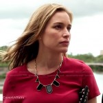 Annie’s red top, black geometric necklace and studded clutch on Covert Affairs