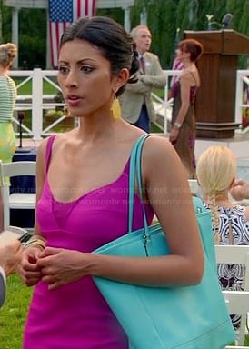 Divya's hot pink dress and turquoise blue bag on Royal Pains