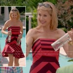 Jenna Elfman (Lacey)’s red and pink striped strapless dress on Royal Pains