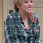 Lennox’s blue/green plaid tie front shirt on Melissa and Joey