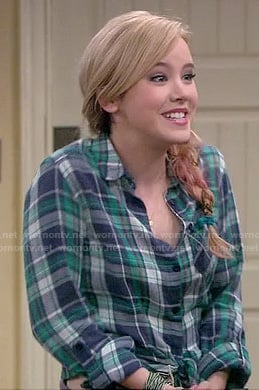 Lennox's blue/green plaid tie front shirt on Melissa and Joey