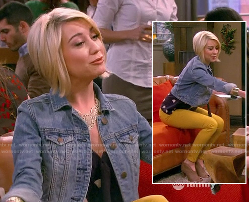 Riley's navy heart print blouse, yellow jeans and denim jacket on Baby Daddy