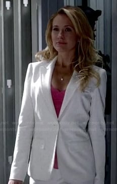 Sarah's white blazer on True Blood