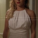 Juliette’s white pleated keyhole dress on Nashville