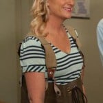 Leslie’s green and navy blue striped tee on Parks and Recreation