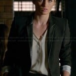 Beckett’s black blazer with leather lapel on Castle