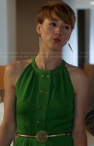 Margaux’s green dress with gold studs on Revenge