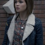 Miranda’s denim aviator jacket, floral top and army green skirt on Ravenswood